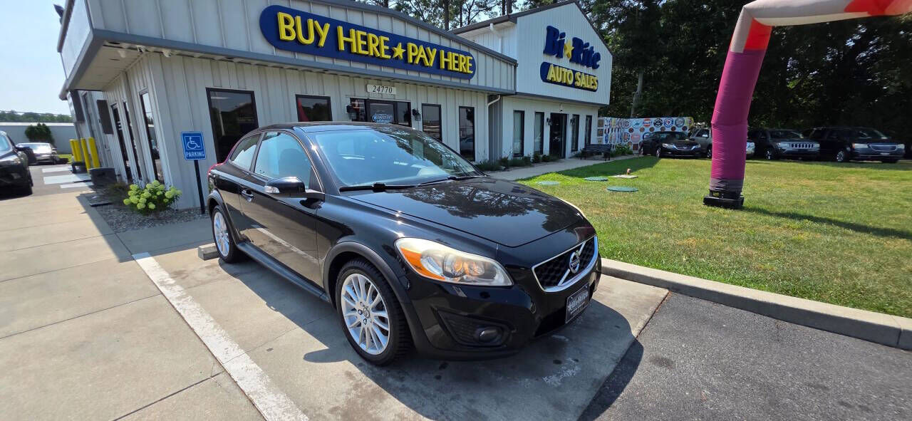 2011 VOLVO C30