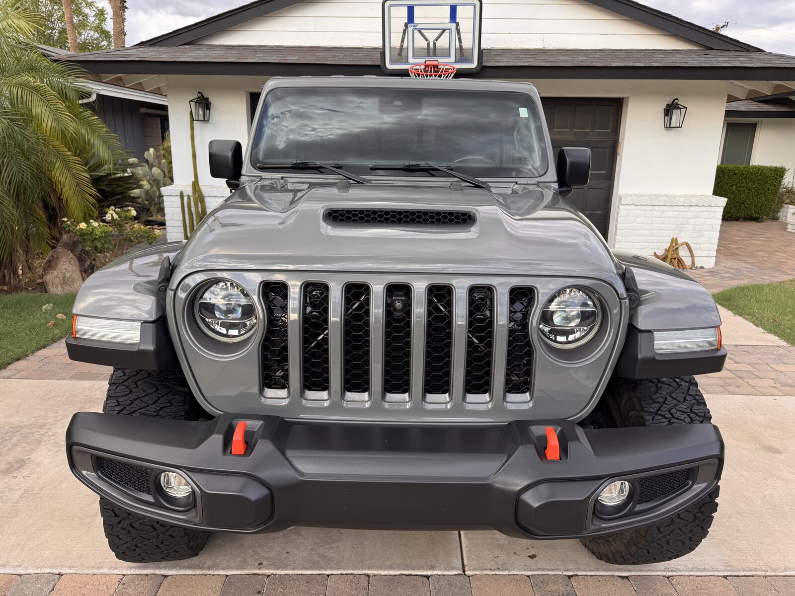 2022 JEEP Gladiator