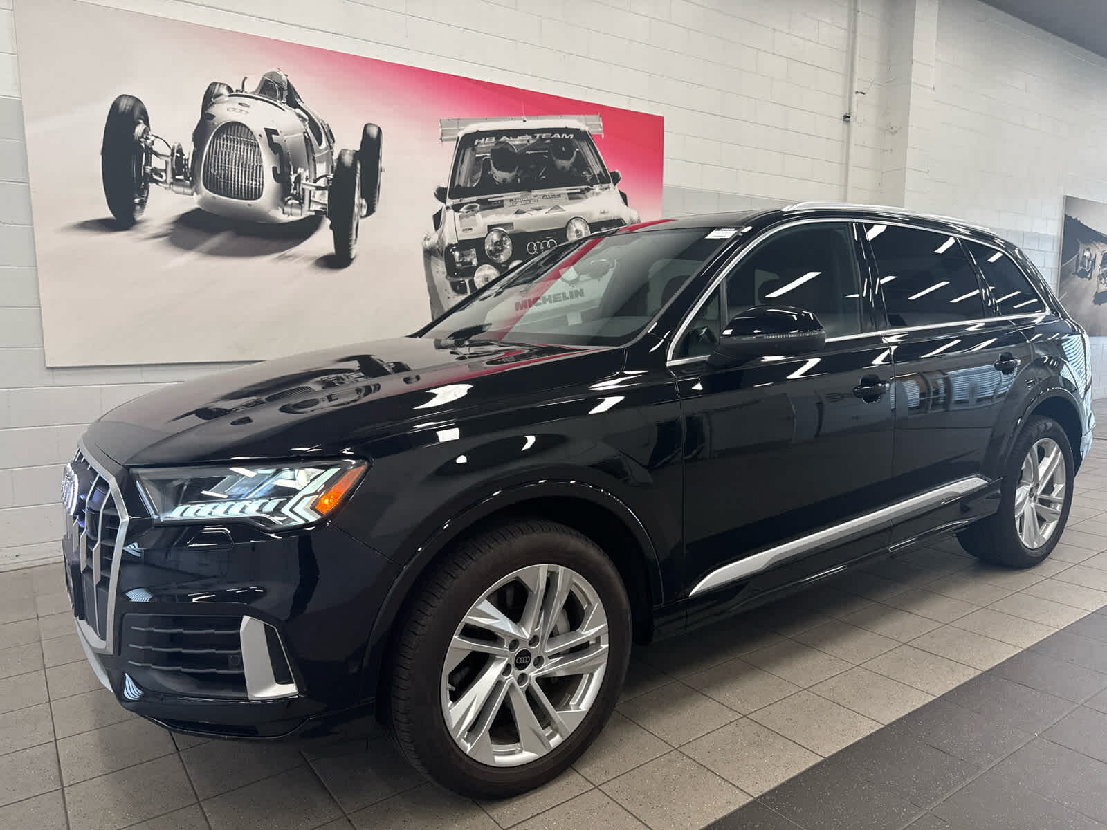 2023 AUDI Q7
