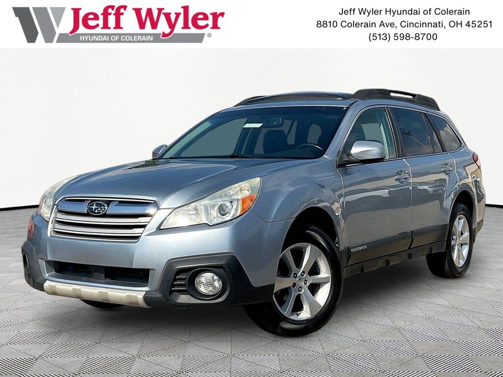 2013 SUBARU Outback