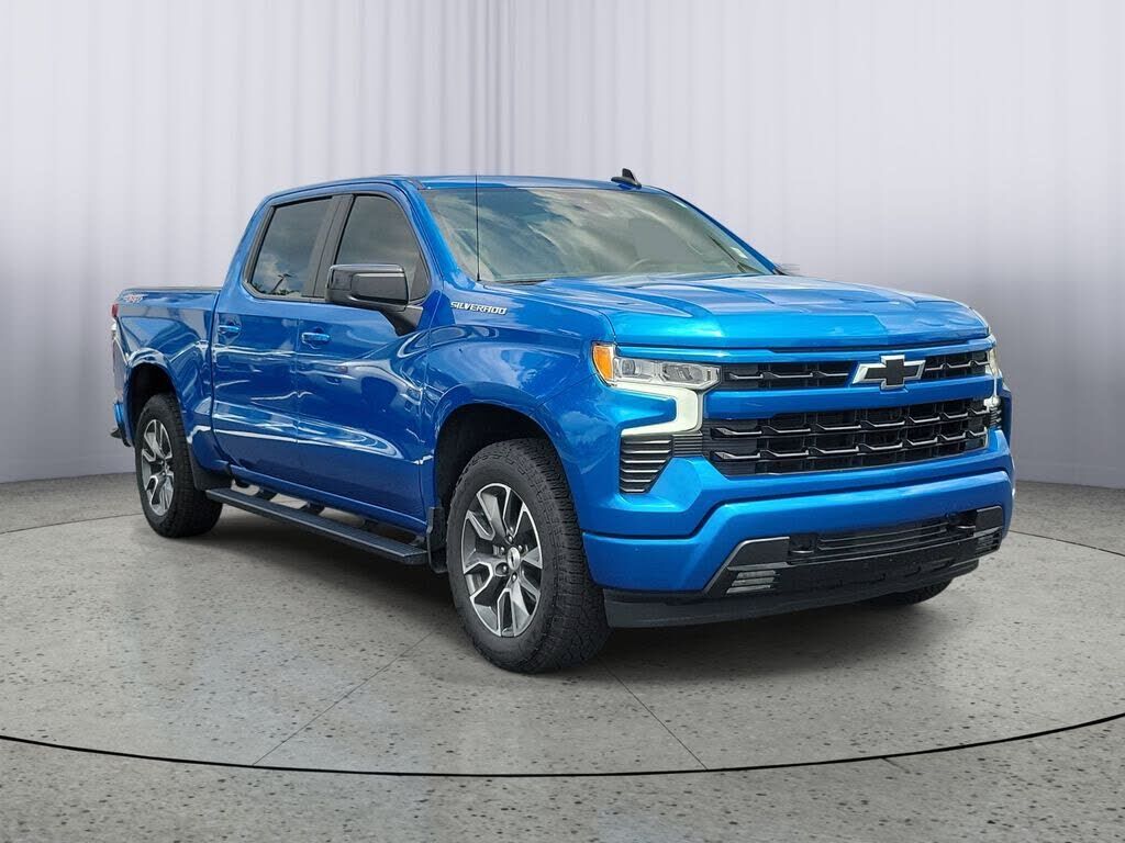 2024 CHEVROLET Silverado