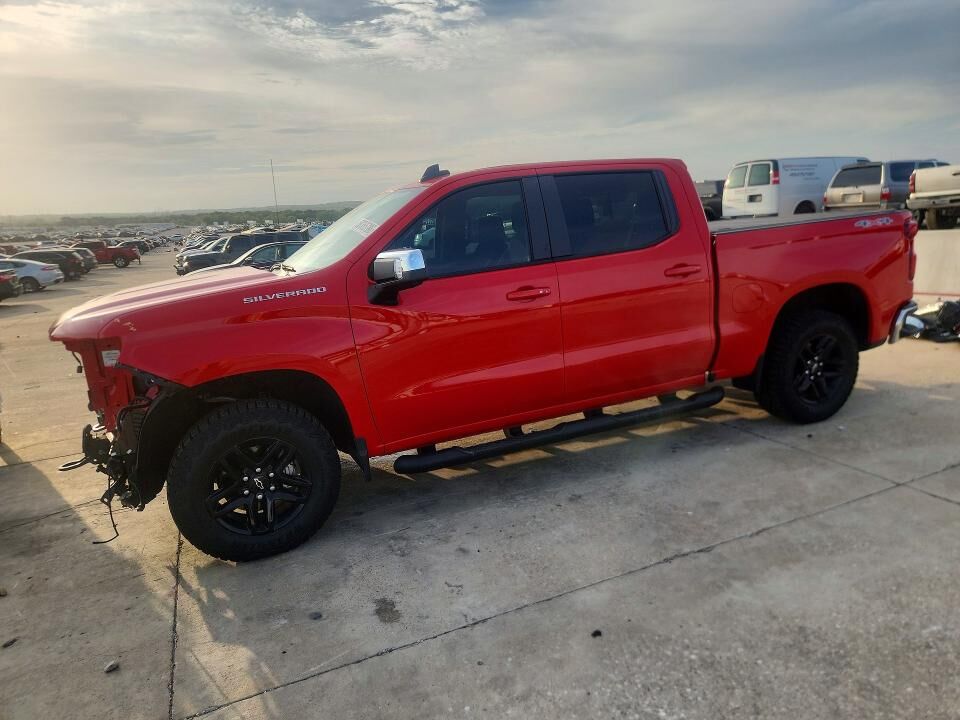 2024 CHEVROLET Silverado