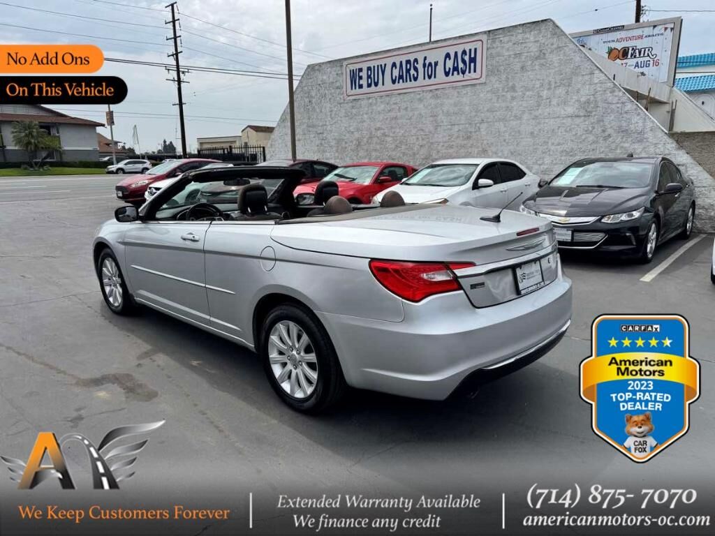 2011 CHRYSLER 200