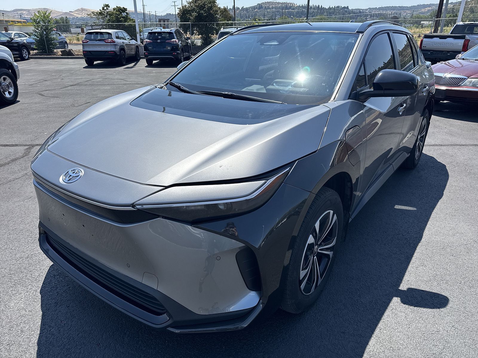 2024 TOYOTA bZ4X
