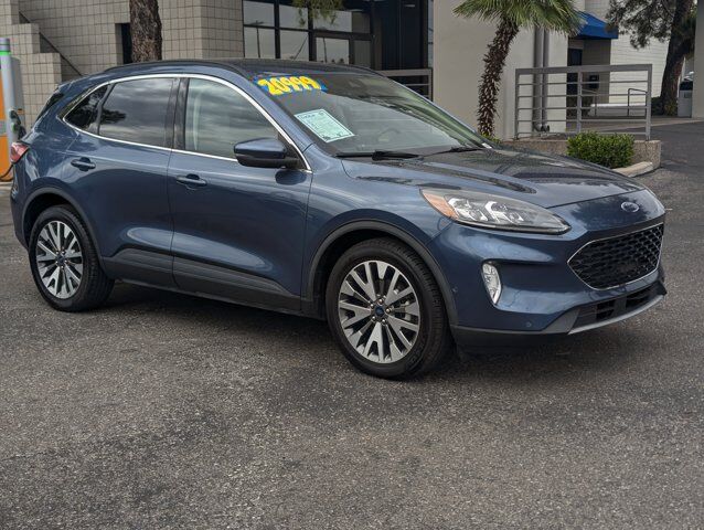 2020 FORD Escape