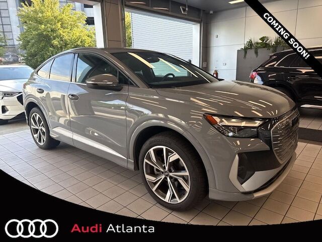 2023 AUDI Q4