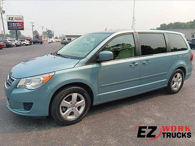 2010 VOLKSWAGEN Routan