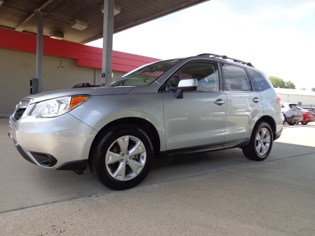 2014 SUBARU Forester