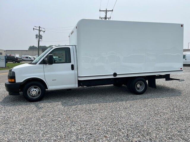 2018 CHEVROLET Express