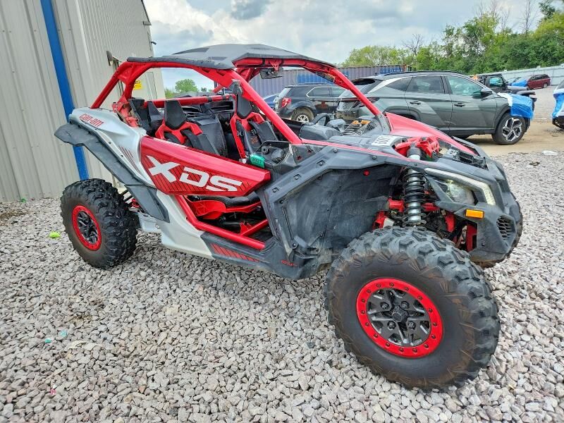 2025 CAN-AM Maverick X3
