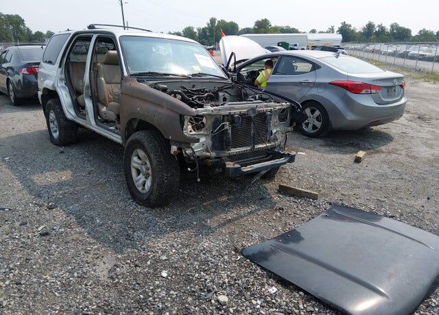 2002 TOYOTA 4-Runner