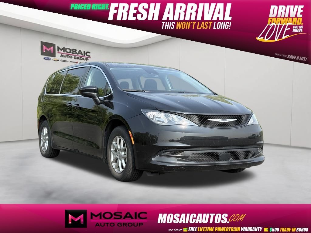 2024 CHRYSLER Voyager