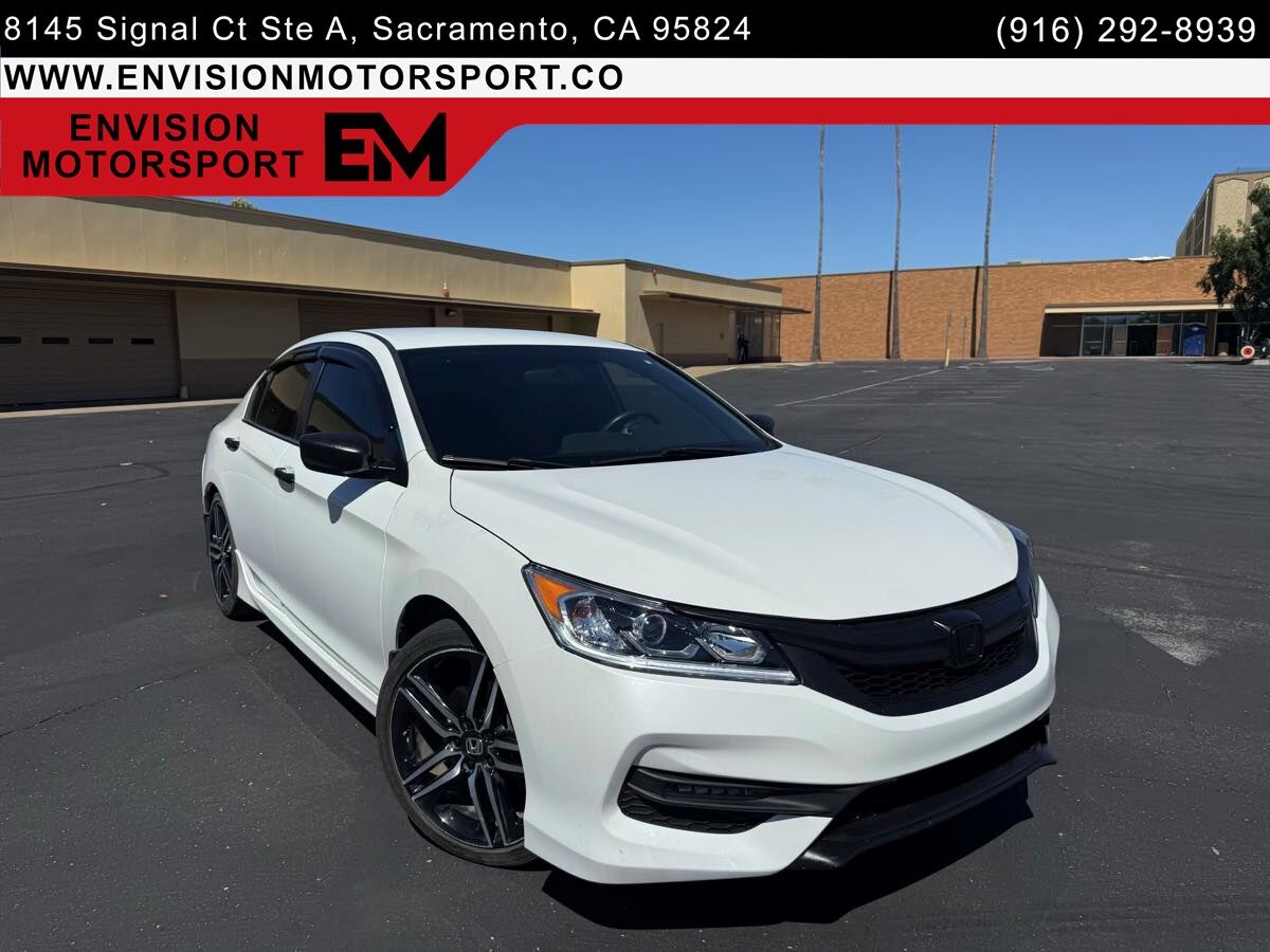 2017 HONDA Accord