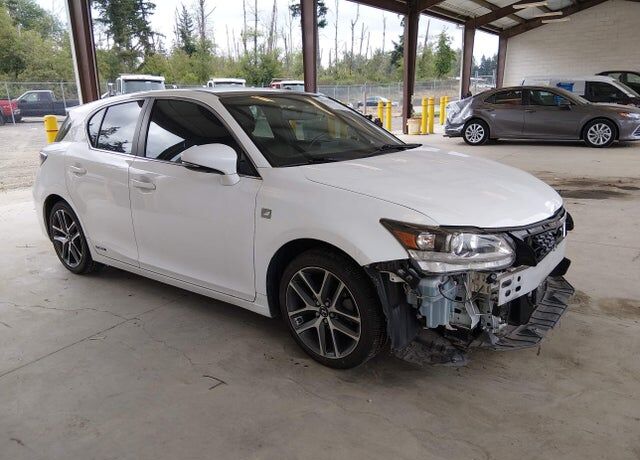 2016 LEXUS CT