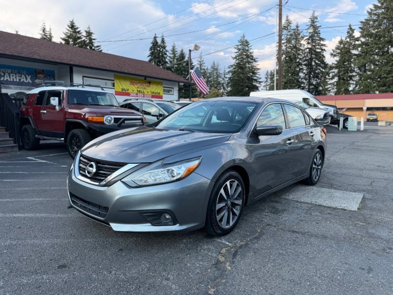 2017 NISSAN Altima