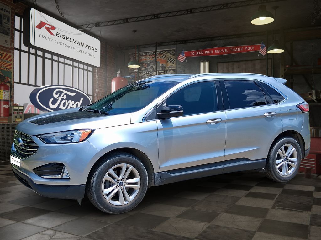 2020 FORD Edge