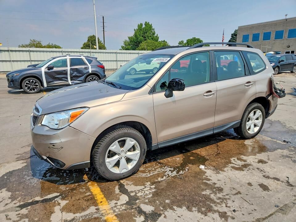 2016 SUBARU Forester