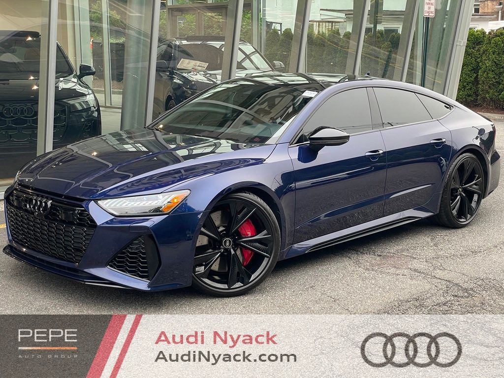 2021 AUDI RS7
