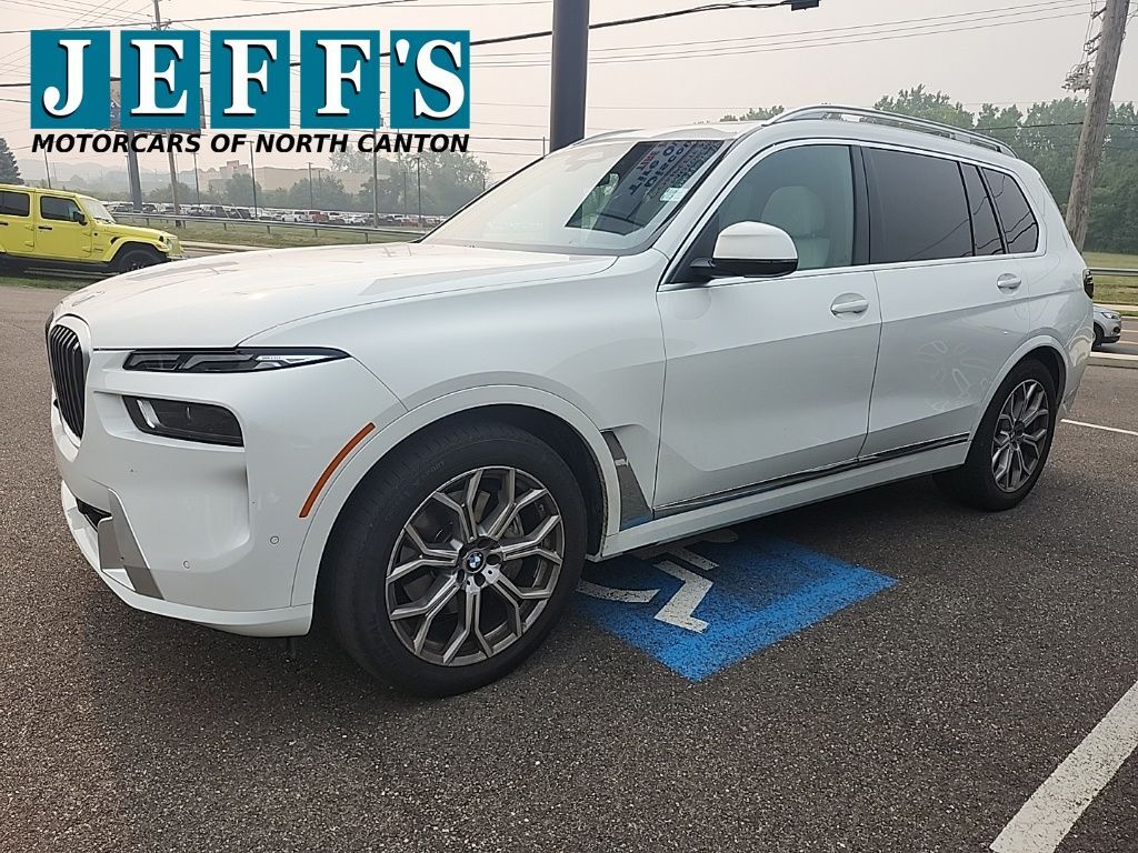 2025 BMW X7