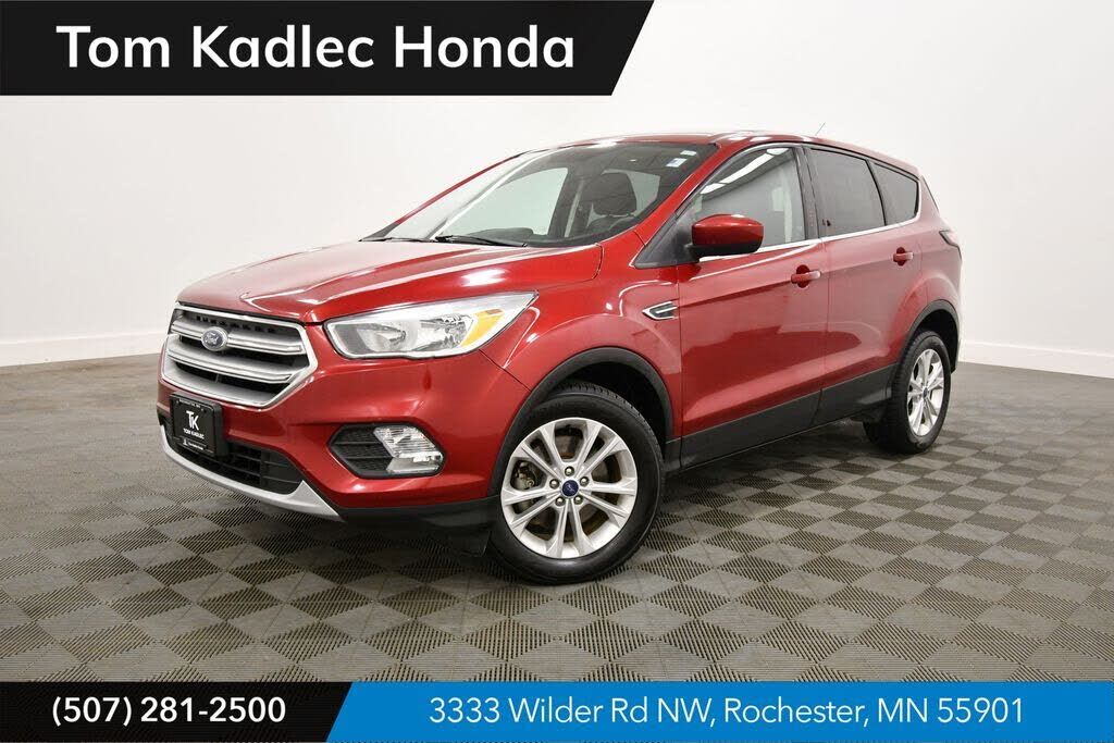 2017 FORD Escape