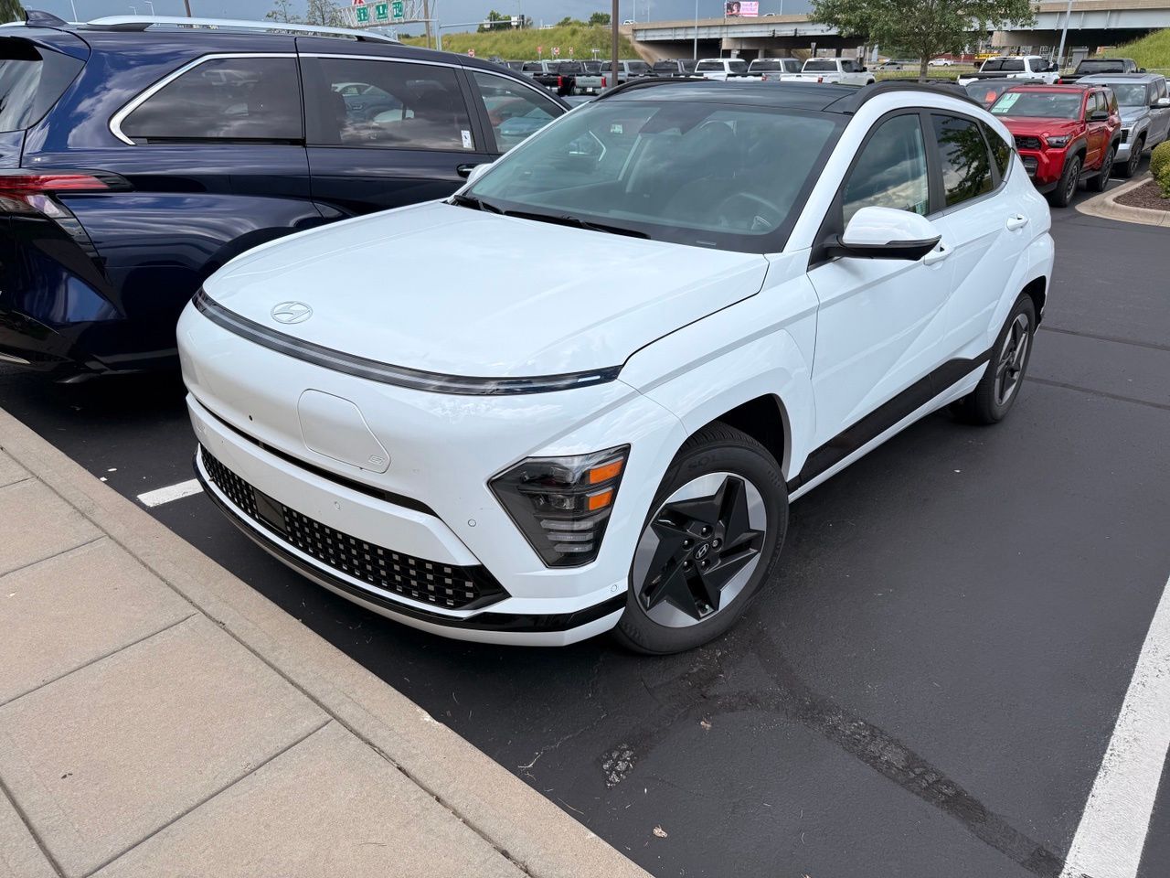 2025 HYUNDAI Kona Electric