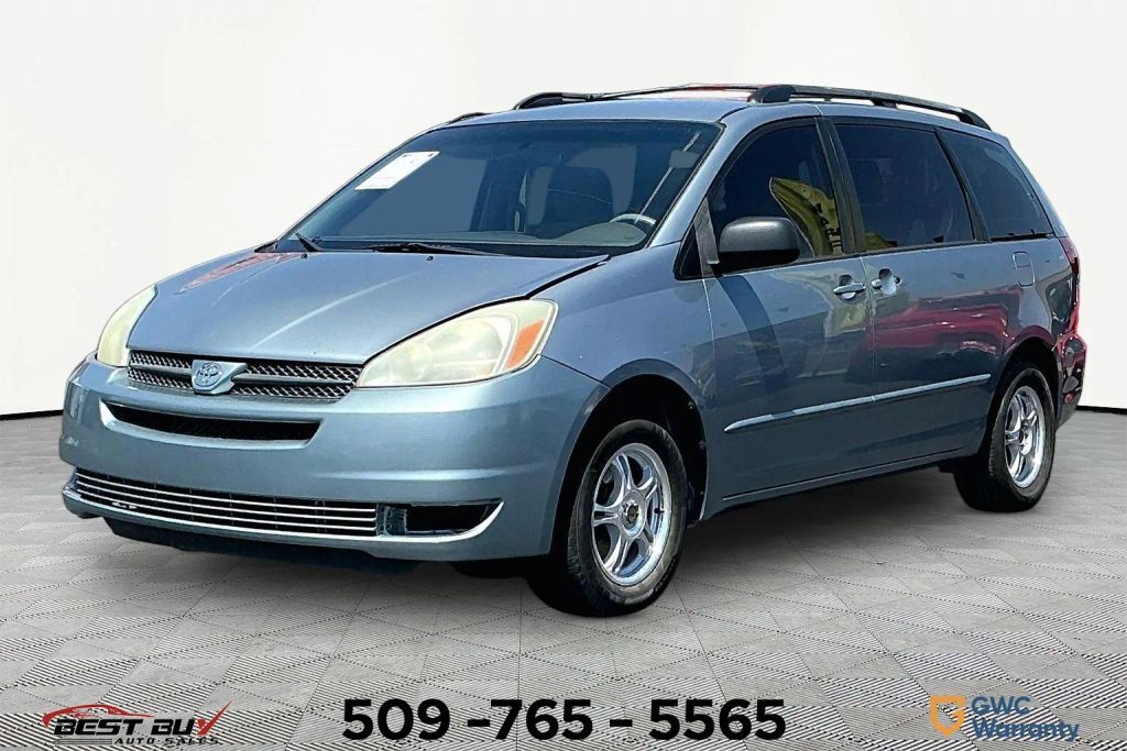2004 TOYOTA Sienna