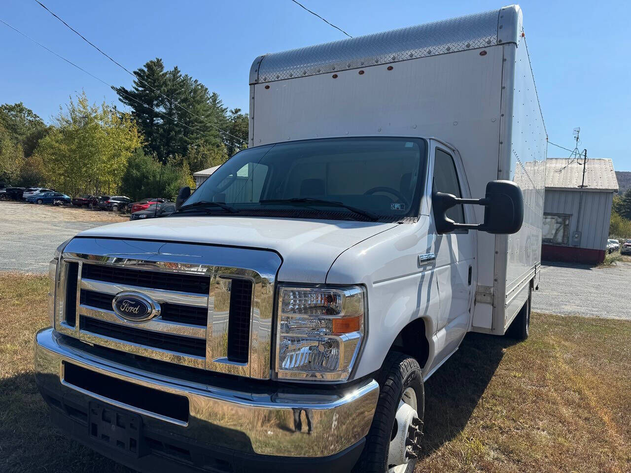 2022 FORD E-350