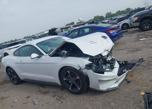 2022 FORD Mustang
