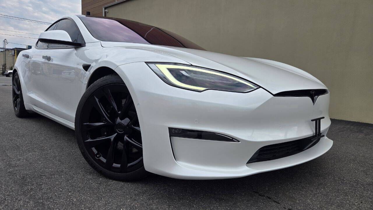 2022 TESLA Model S