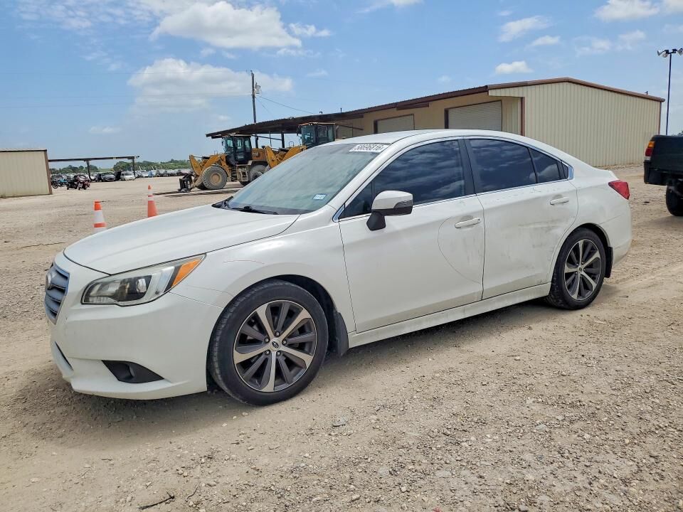 2015 SUBARU Legacy