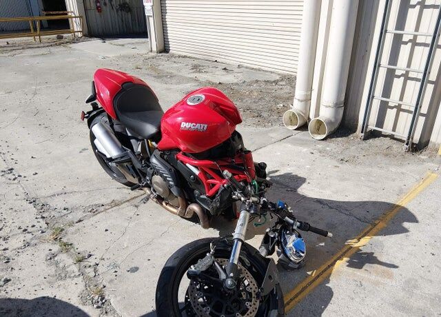 2015 DUCATI Monster