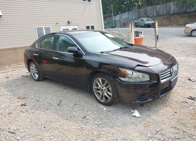 2013 NISSAN Maxima