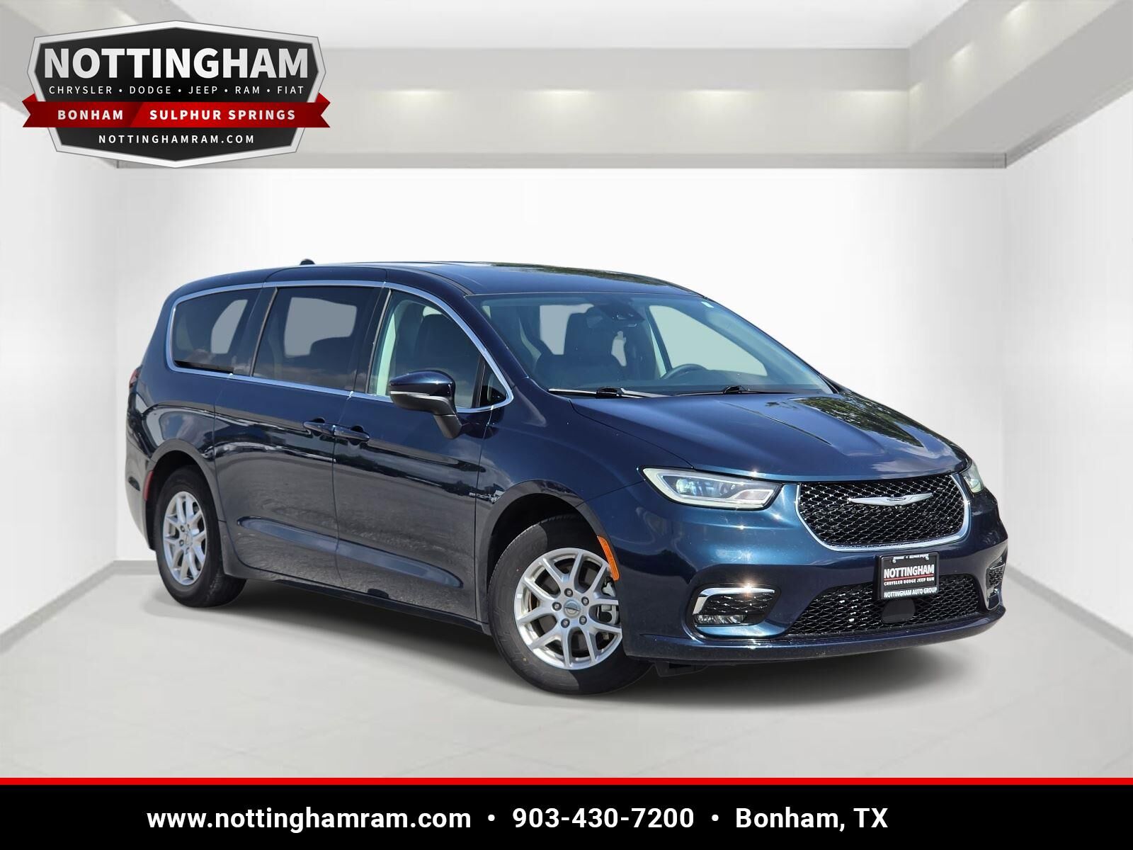 2023 CHRYSLER Pacifica