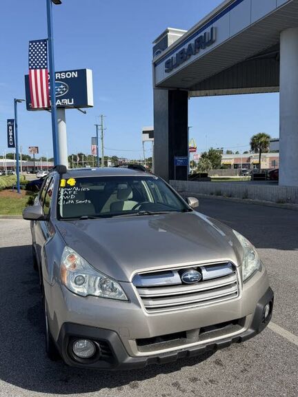 2014 SUBARU Outback