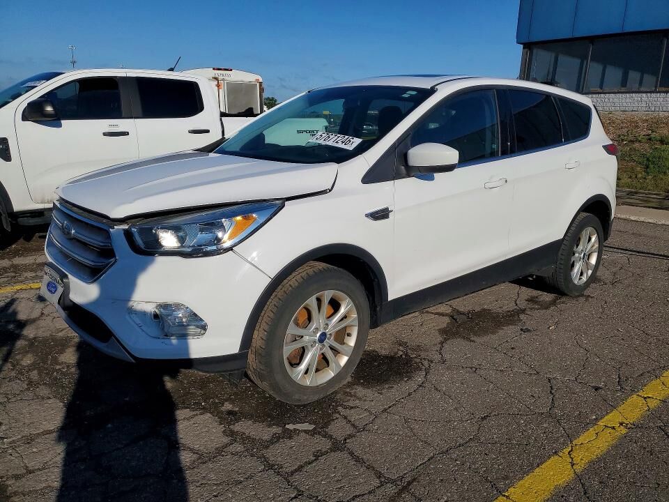 2017 FORD Escape