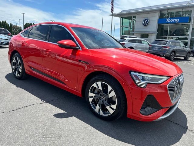2021 AUDI e-tron Sportback
