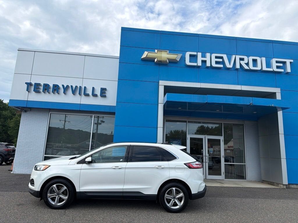 2021 FORD Edge
