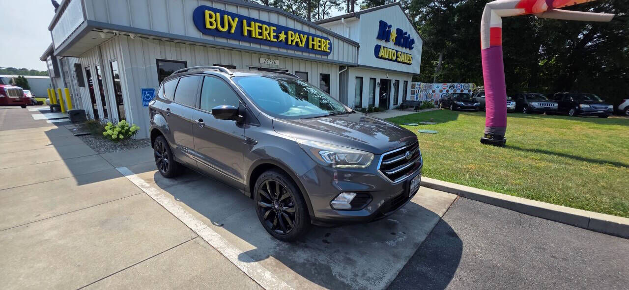 2018 FORD Escape