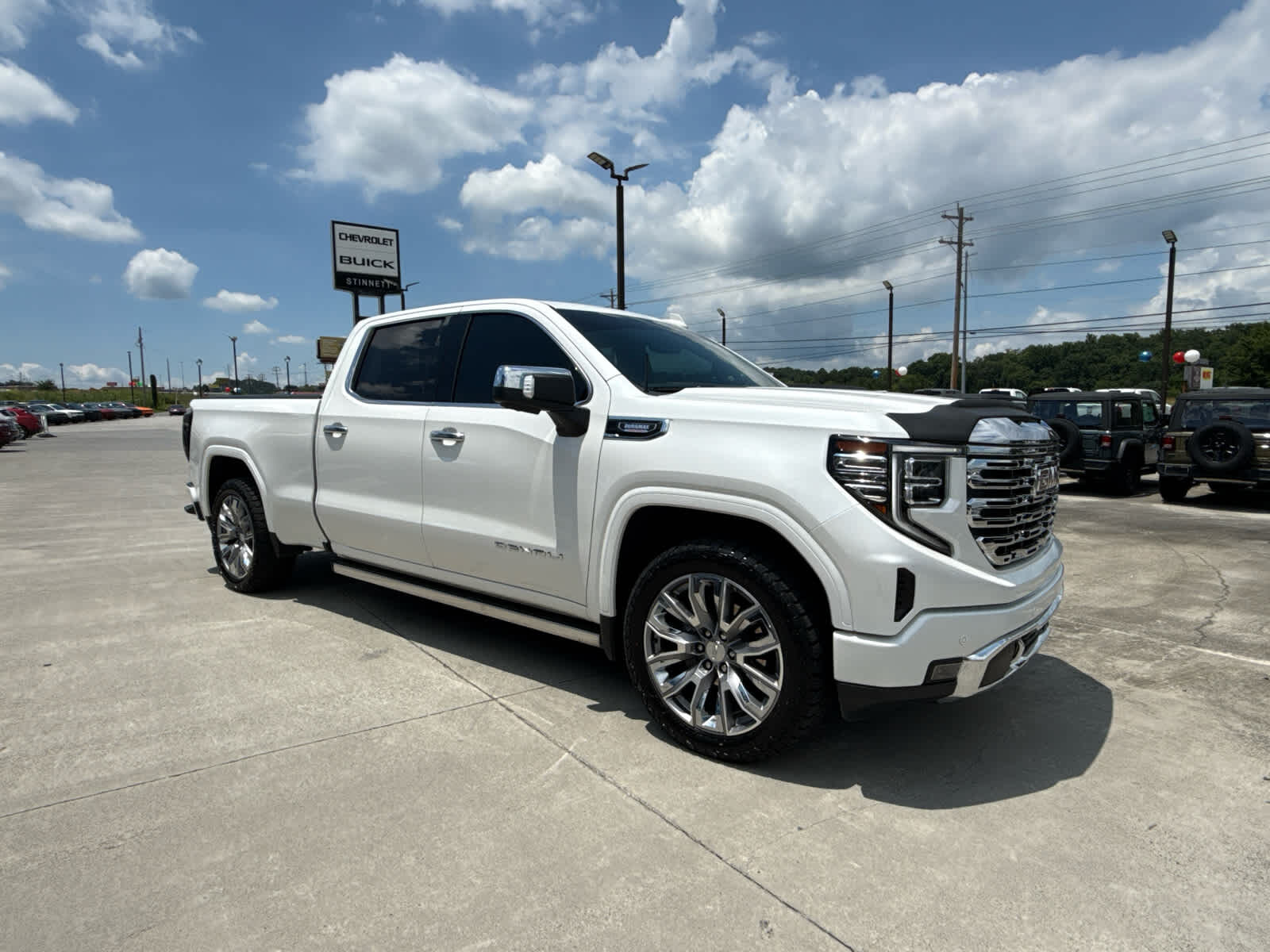 2024 GMC Sierra
