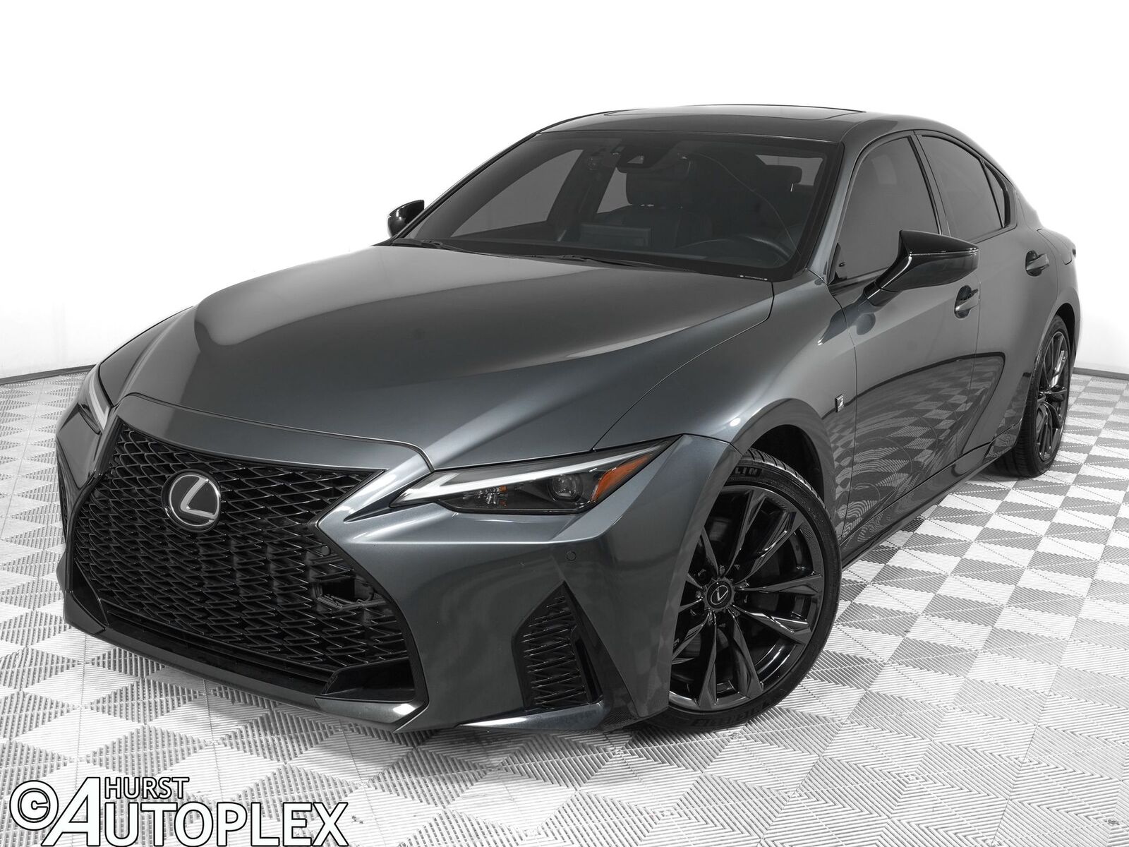 2022 LEXUS IS