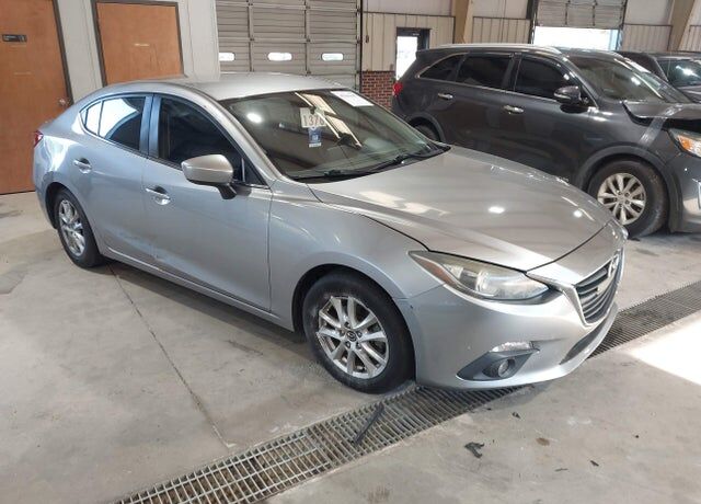 2015 MAZDA Mazda3