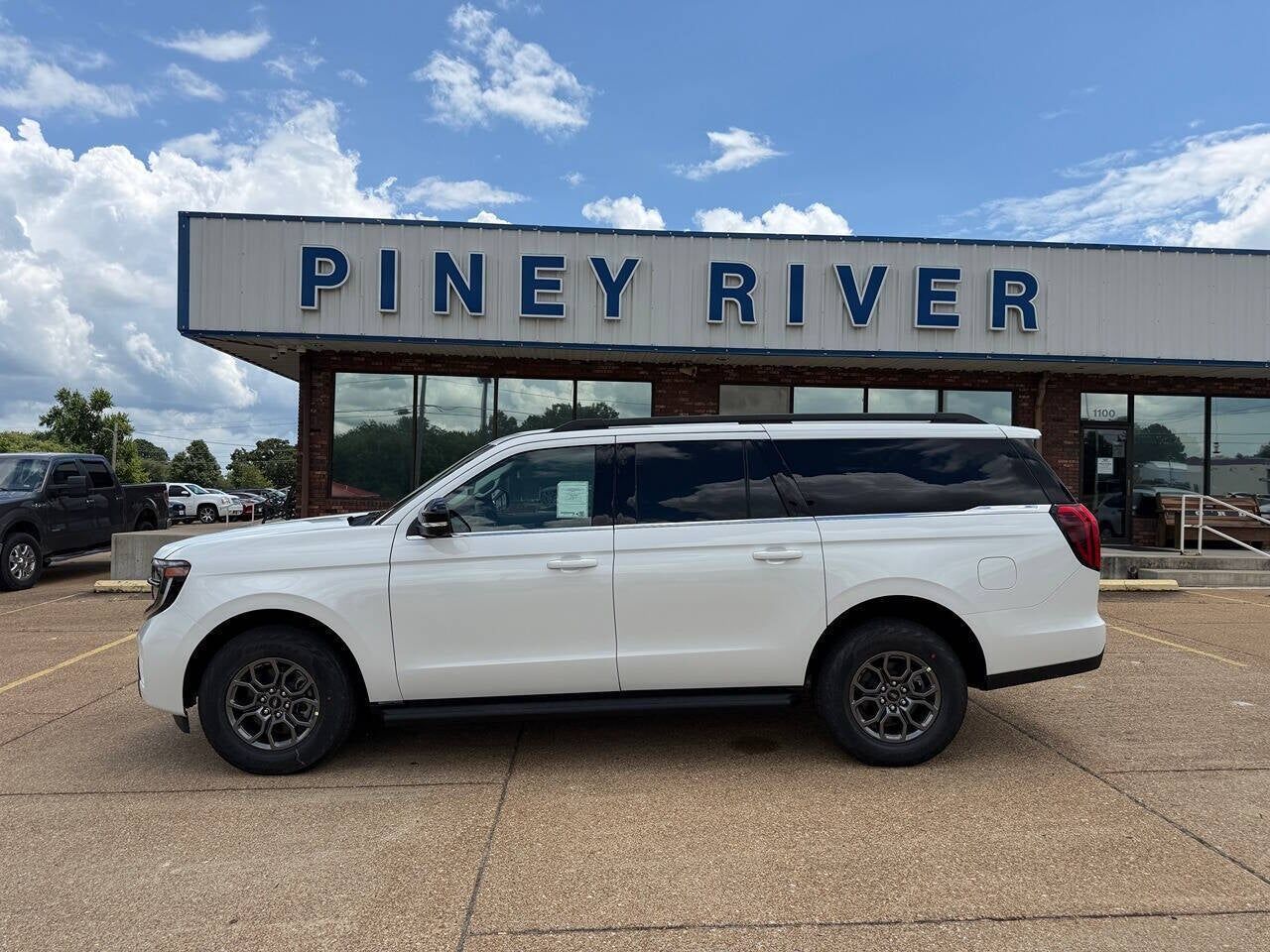 2027 FORD Expedition