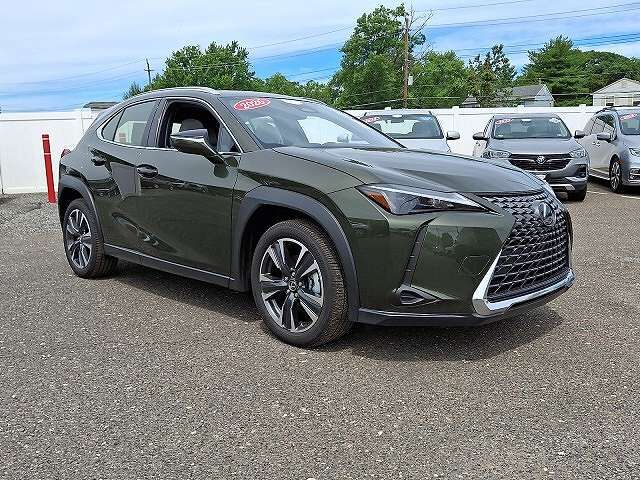 2026 LEXUS UX
