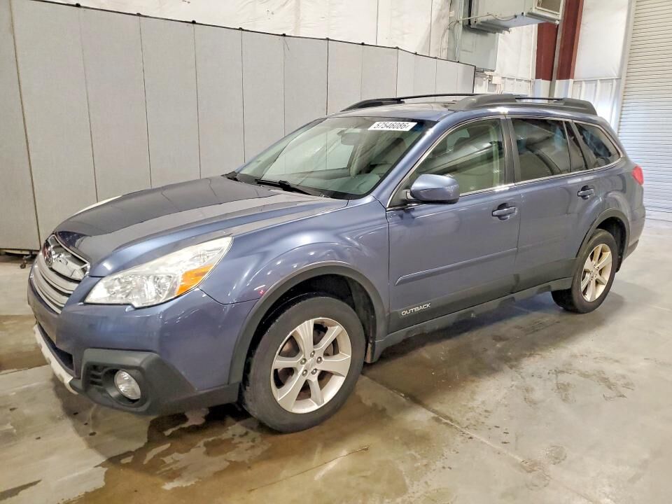 2014 SUBARU Outback