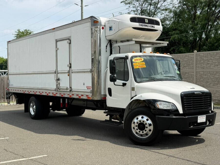 2020 FREIGHTLINER M2
