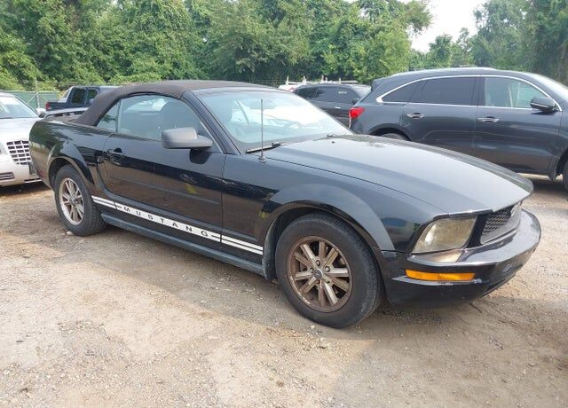 2005 FORD Mustang