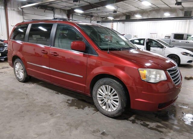 2009 CHRYSLER Town and Country