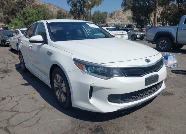 2017 KIA Optima
