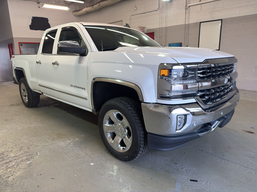 2017 CHEVROLET Silverado
