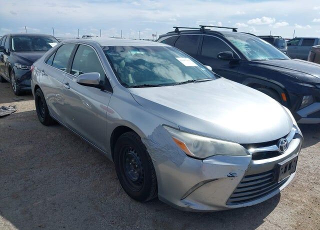 2017 TOYOTA Camry